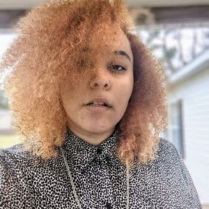 Meet your Posher, Aleccia